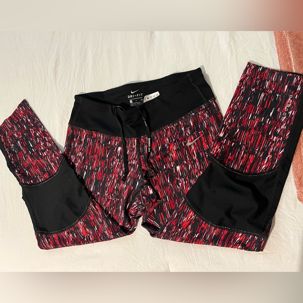 Capri Nike Leggings